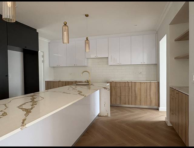 4 BEDROOM HOUSE FOR SALE IN SANDOWN